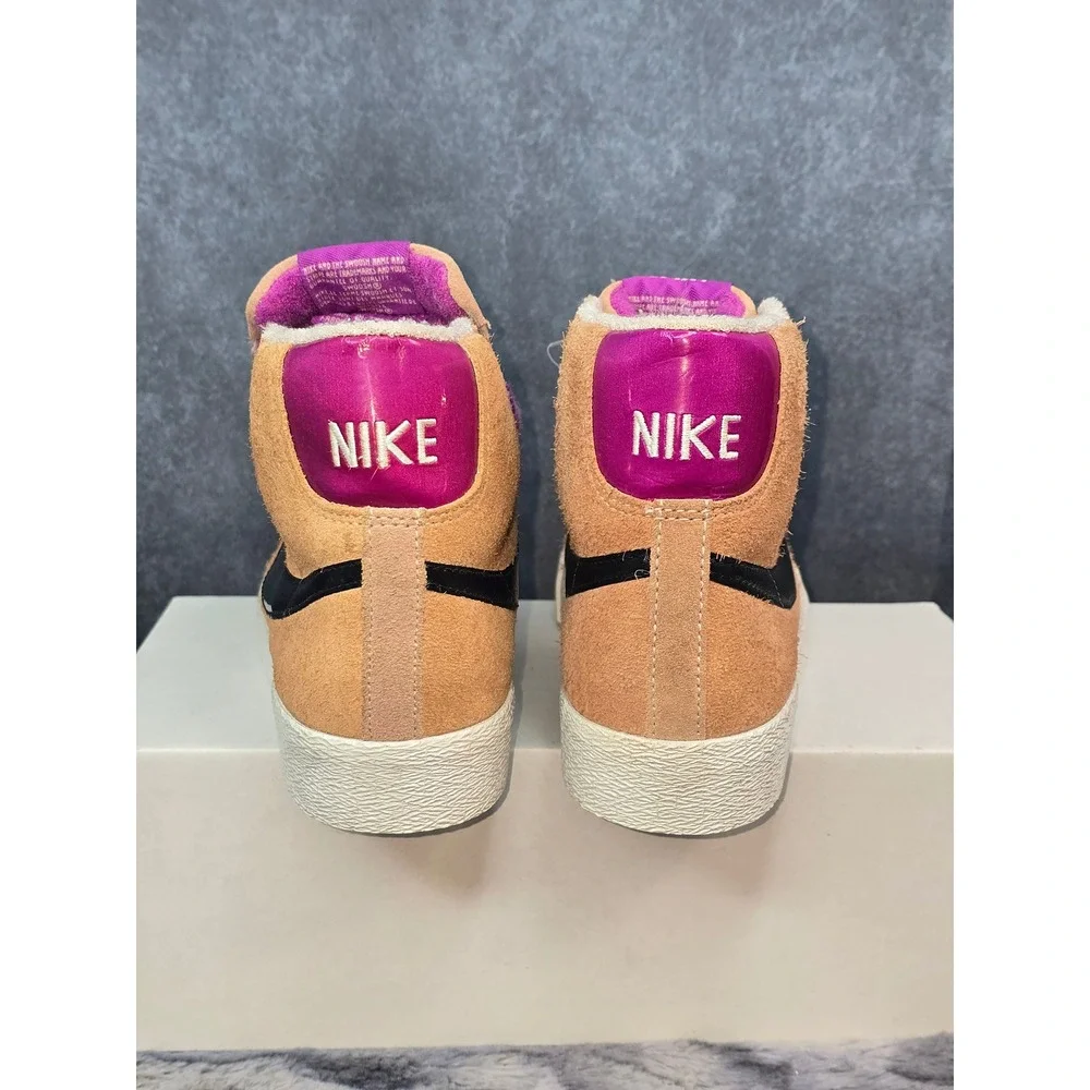 NWOT Nike Blazer‎ Mid 73 Miss Piggy Storm Pink Magenta Suede Sneakers Womens 6.5